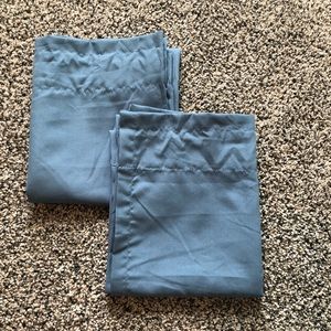 Set of 2 Curtain Set!